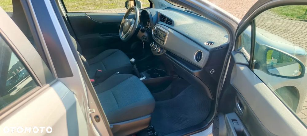 Toyota Yaris 1.0 Active - 11