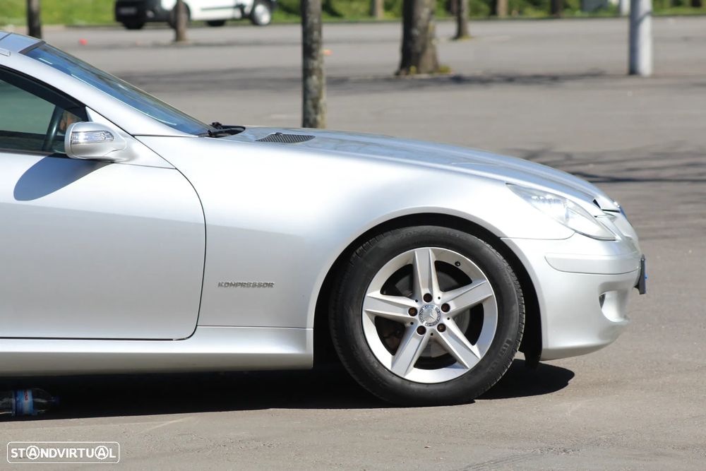 Mercedes-Benz SLK 200 - 23