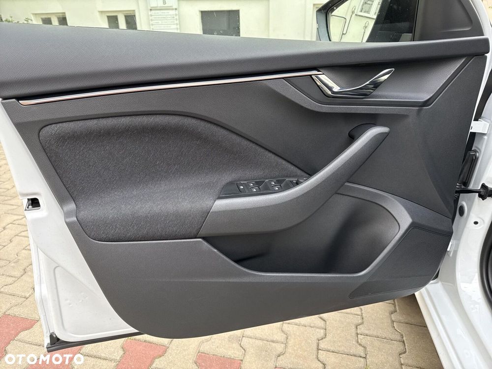 Skoda Kamiq 1.0 TSI Selection DSG - 11