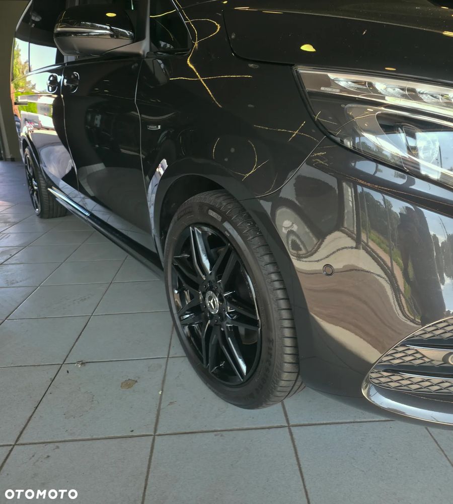 Mercedes-Benz Klasa V 300 d Exclusive 9G-Tronic (d³ugi) - 26