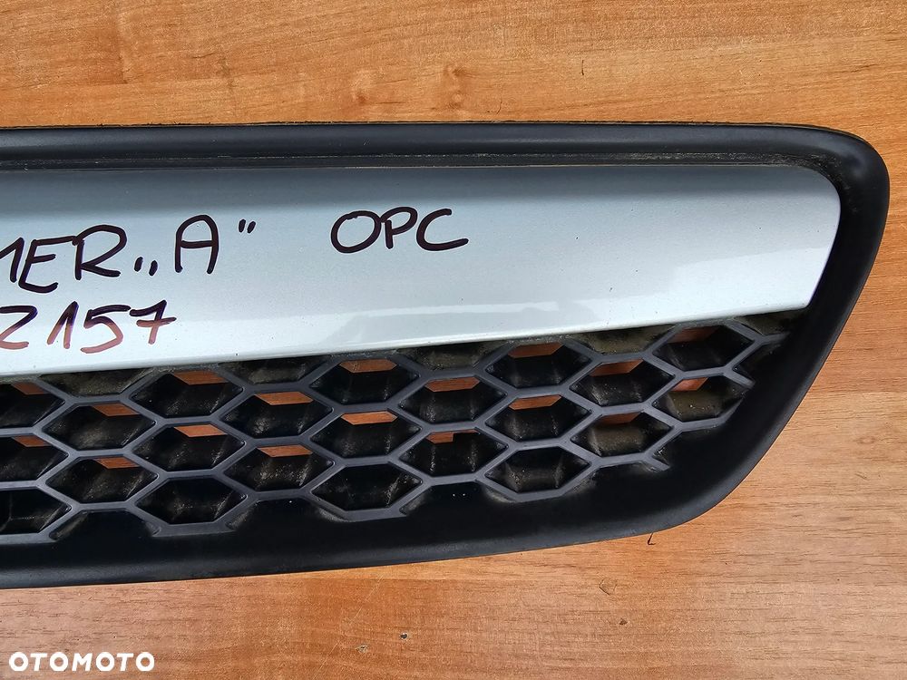 ATRAPA GRILL OPEL MERIVA A OPC PO LIFT Z157 EUROPA ORYGINAŁ 13228633 2026765900 - 2