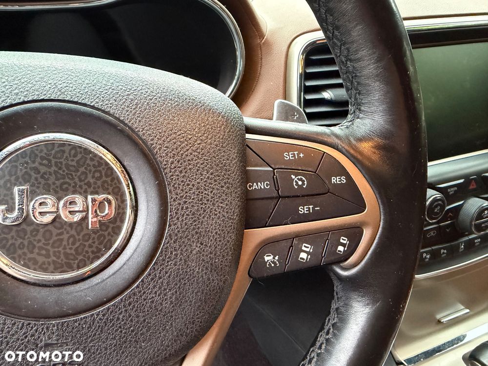 Jeep Grand Cherokee 5.7 V8 HEMI 4WD Automatik Summit - 30