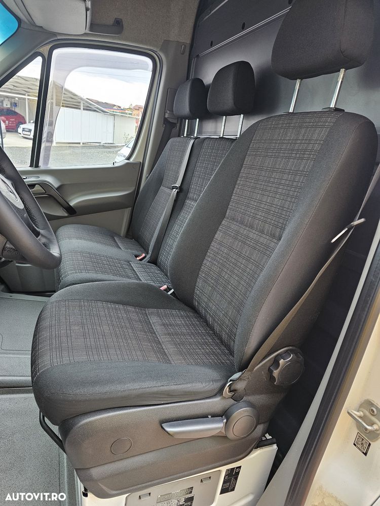 Mercedes-Benz Sprinter - 36
