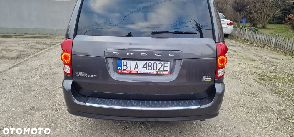 Dodge Grand Caravan - 37