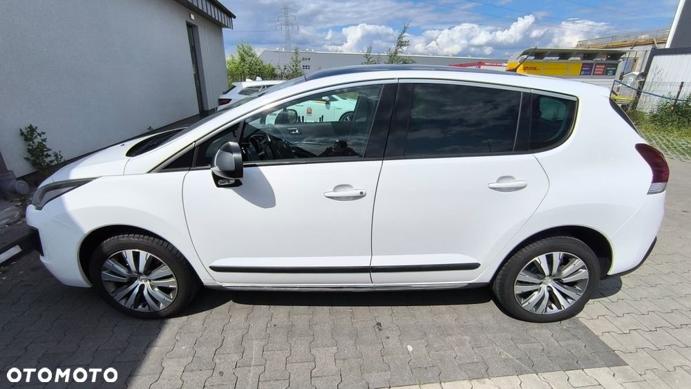 Peugeot 3008 2.0 HDi Allure - 8