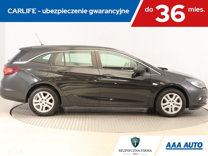 Opel Astra - 8