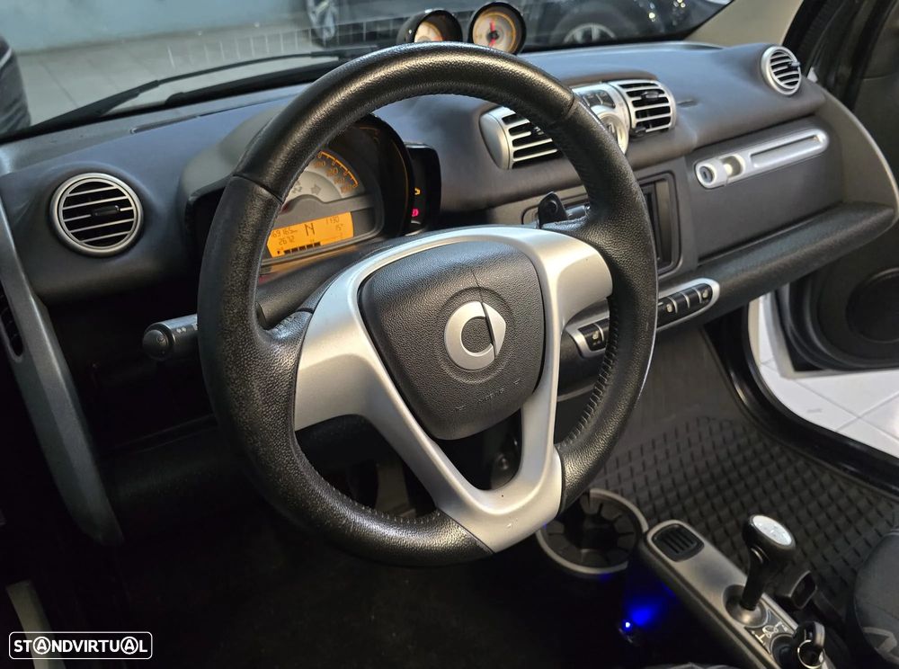 Smart ForTwo Coupé cdi softouch passion dpf - 8