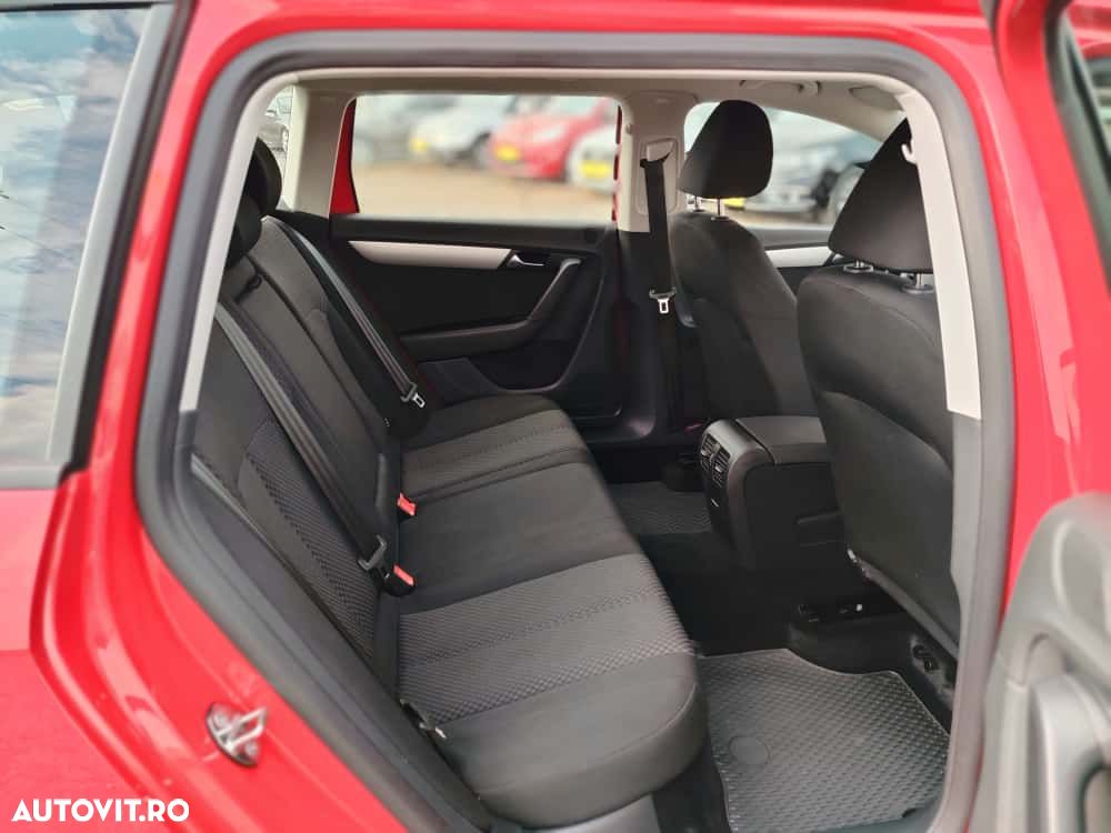 Volkswagen Passat 1.6 TDI BlueMotion Technology Comfortline - 10