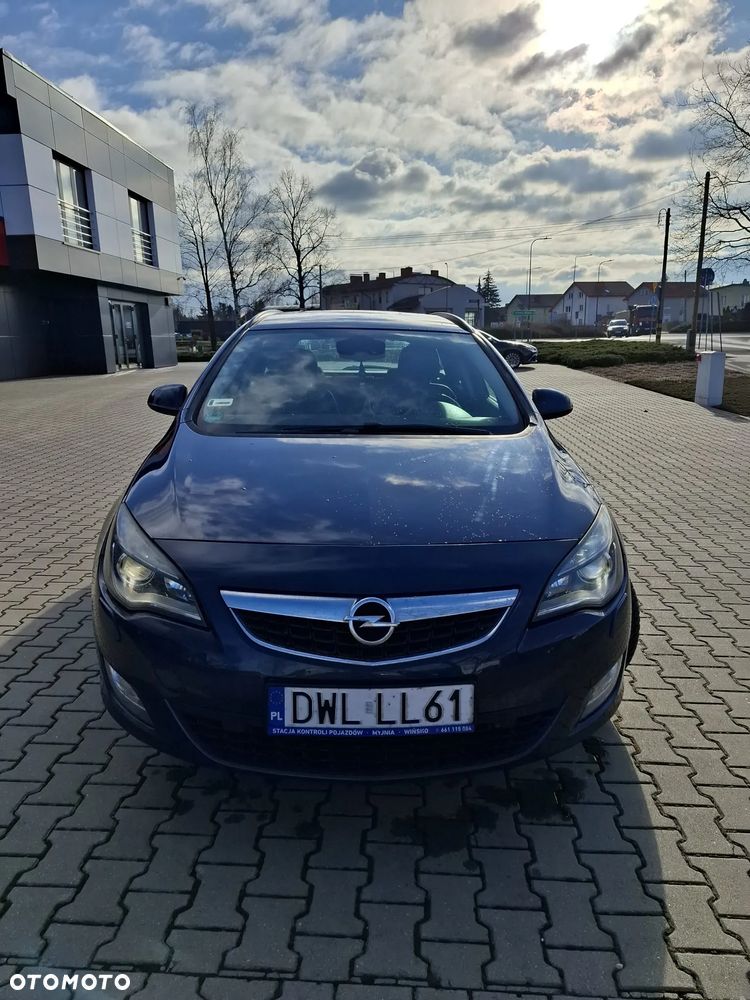 Opel Astra 2.0 CDTI DPF Sports Tourer - 14