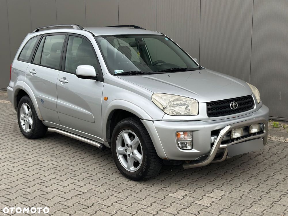 Toyota RAV4 - 2