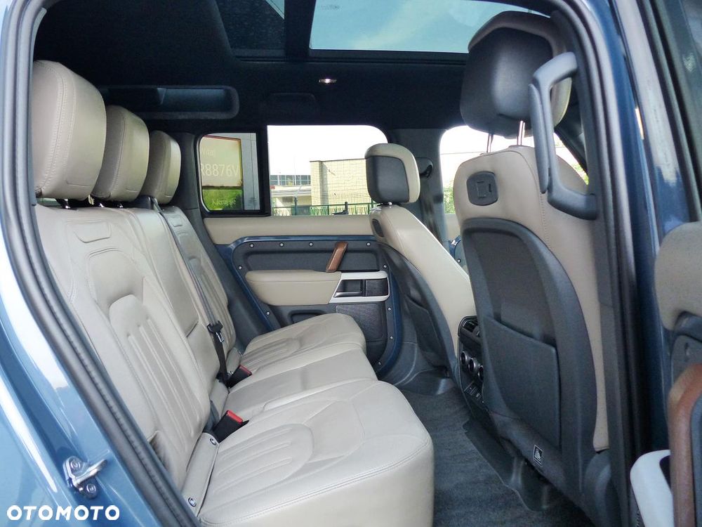 Land Rover Defender 3.0 D300 mHEV HSE - 18
