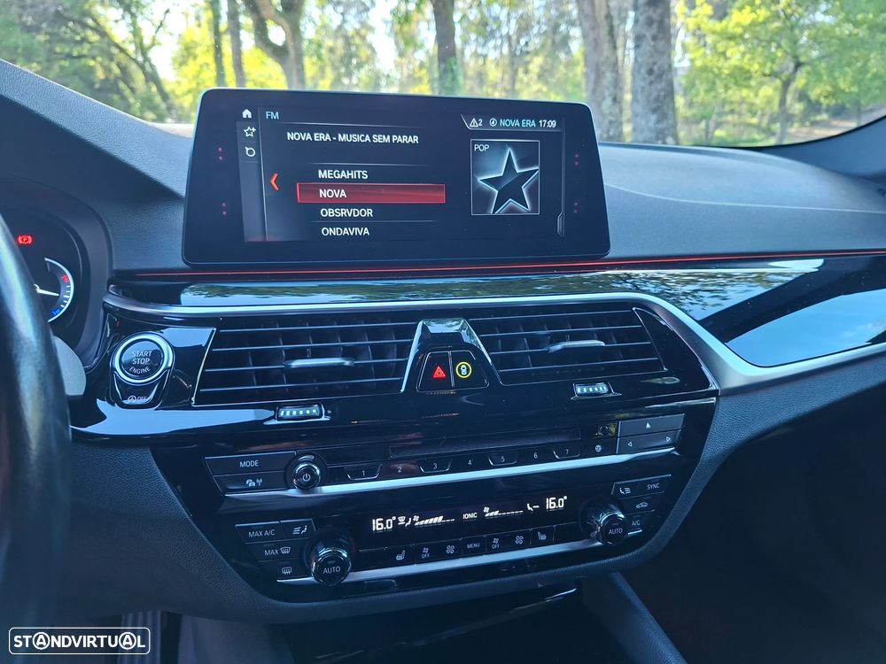 BMW 525 d Line Sport Auto - 14