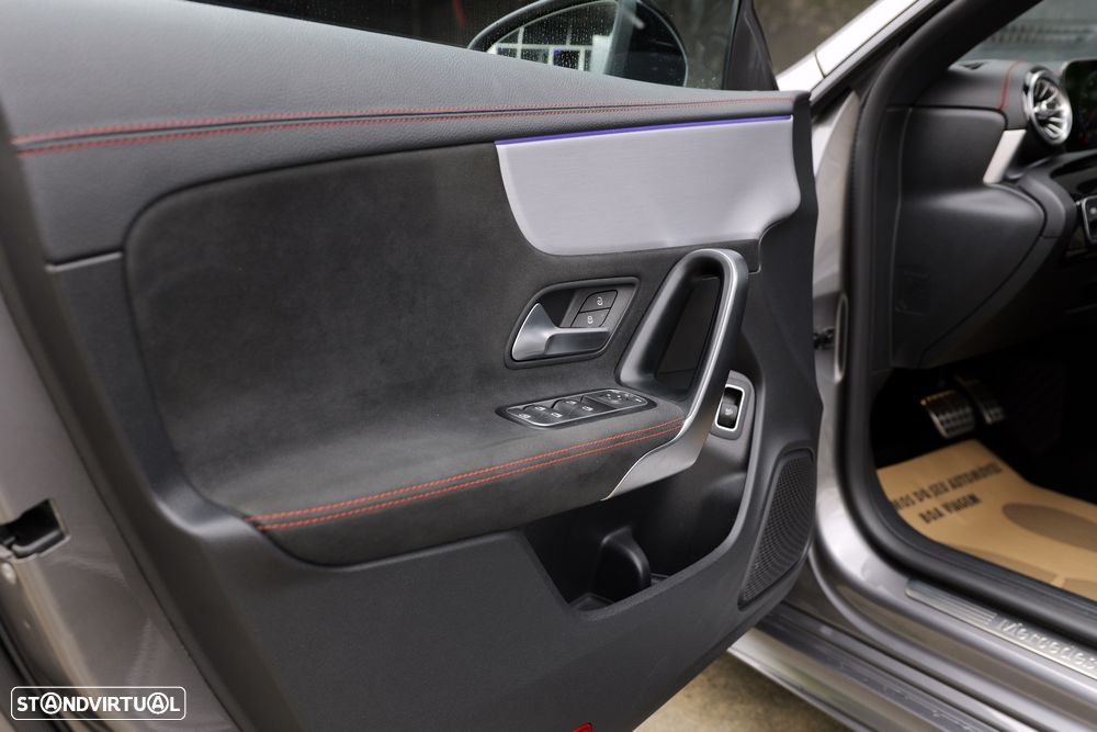 Mercedes-Benz CLA 180 - 15