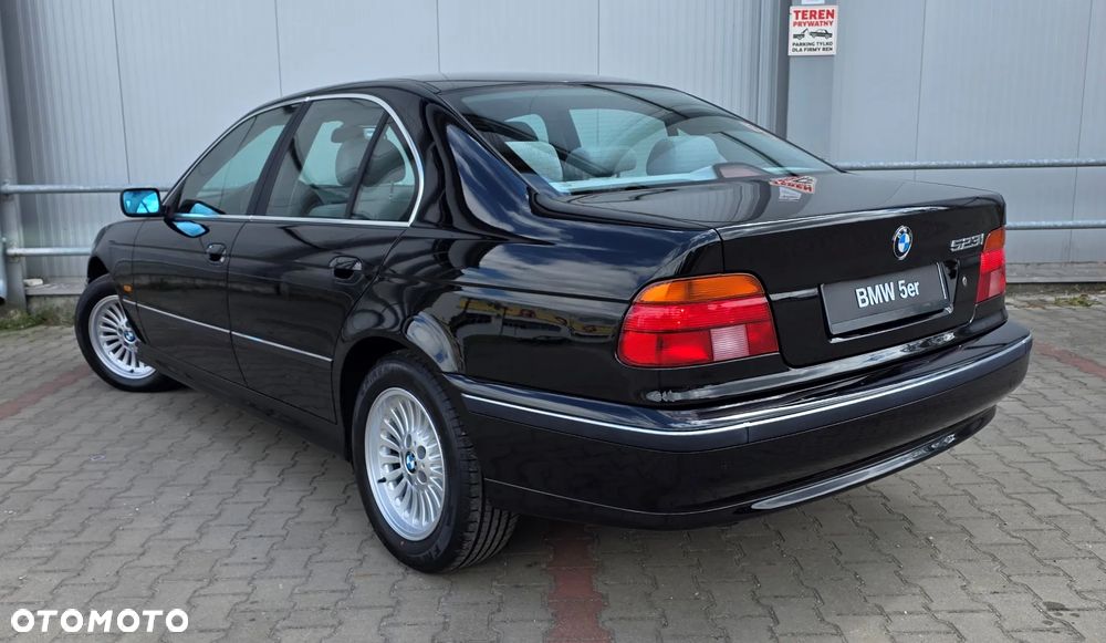 BMW Seria 5 - 10