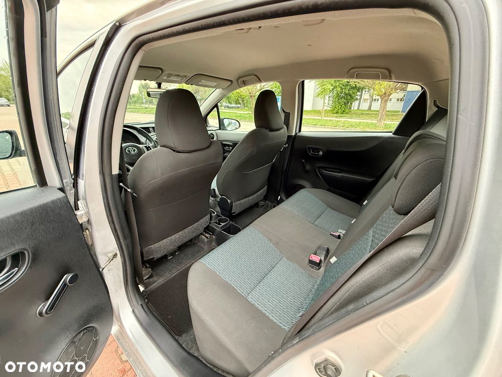 Toyota Yaris 1.33 VVT-i Edition - 18