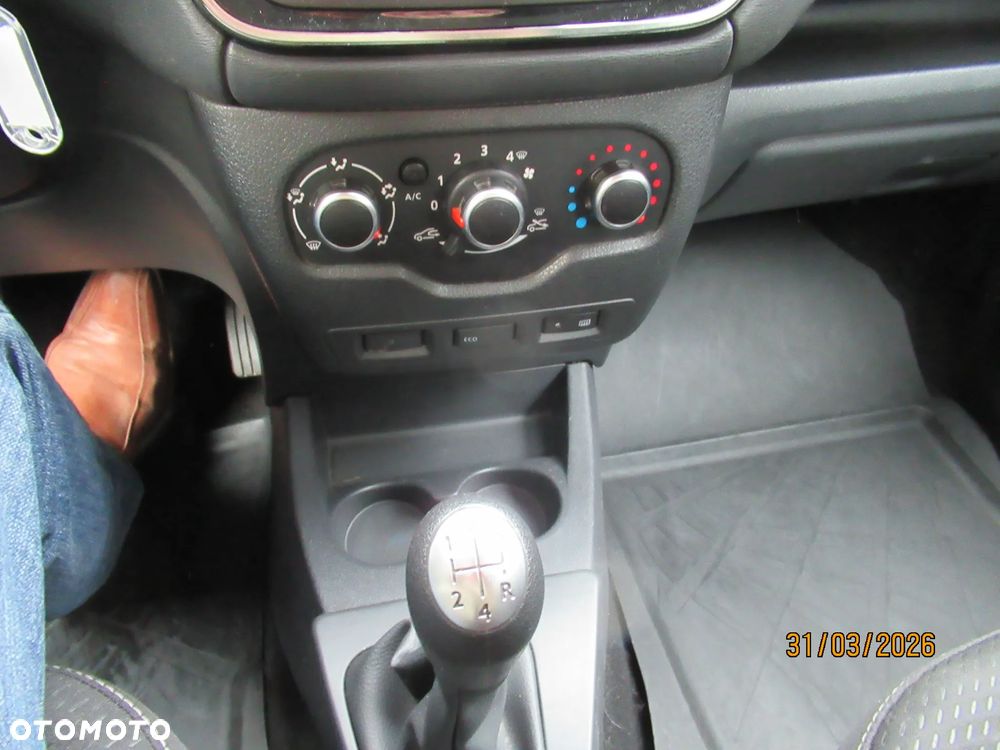 Dacia Dokker 1.5 dCi Laureate - 13