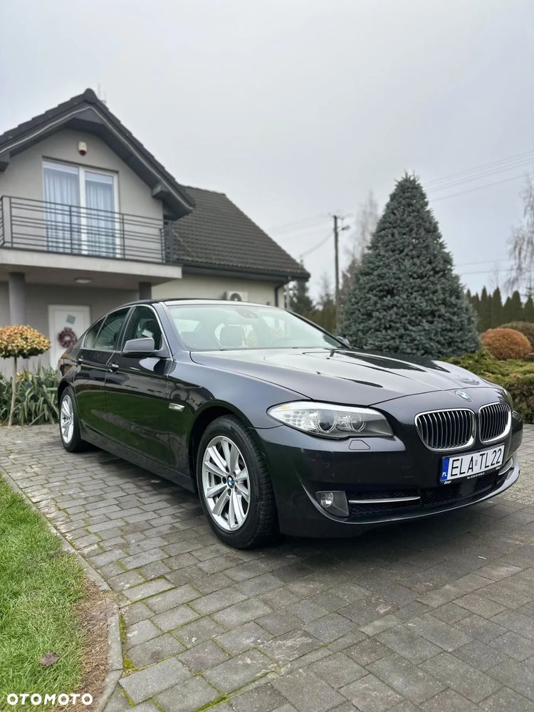 BMW Seria 5 525d - 5