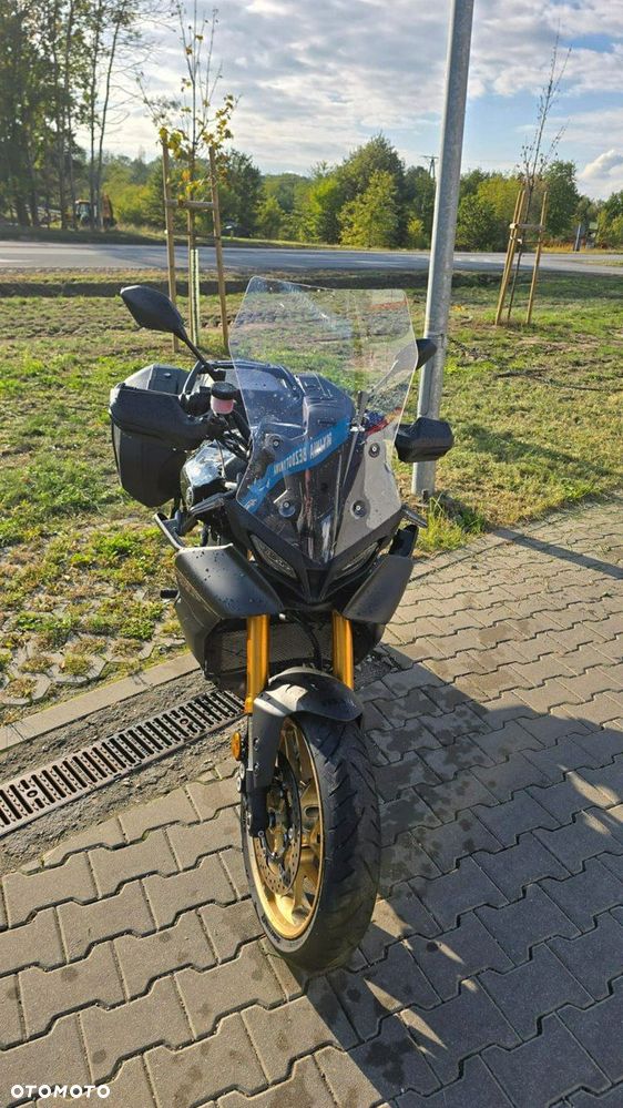 Yamaha MT - 3