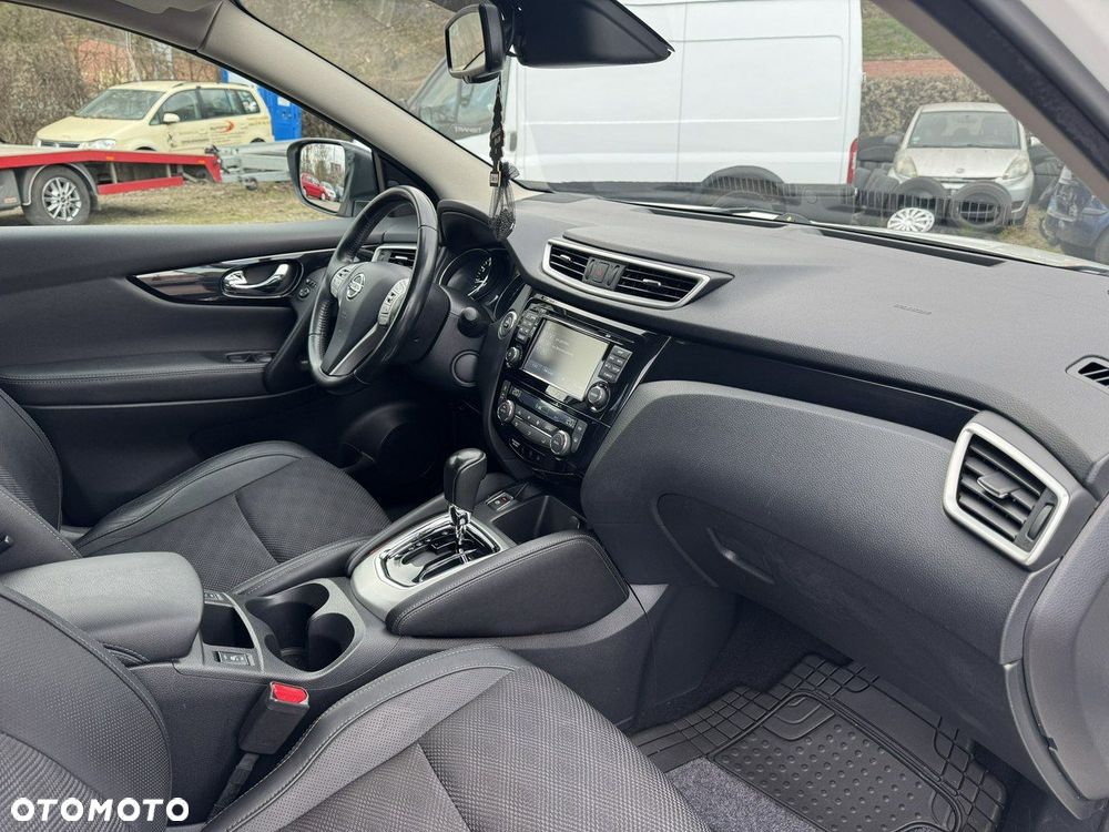 Nissan Qashqai 1.2 DIG-T Xtronic TEKNA - 15