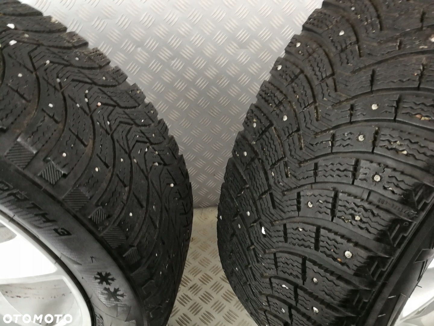 225/55R17 koła felgi aluminiowe ZITO 17X7,5 5X120 17" ET45 VW T5 LIFT T6 - 16