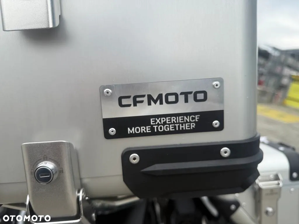 CFMoto MT