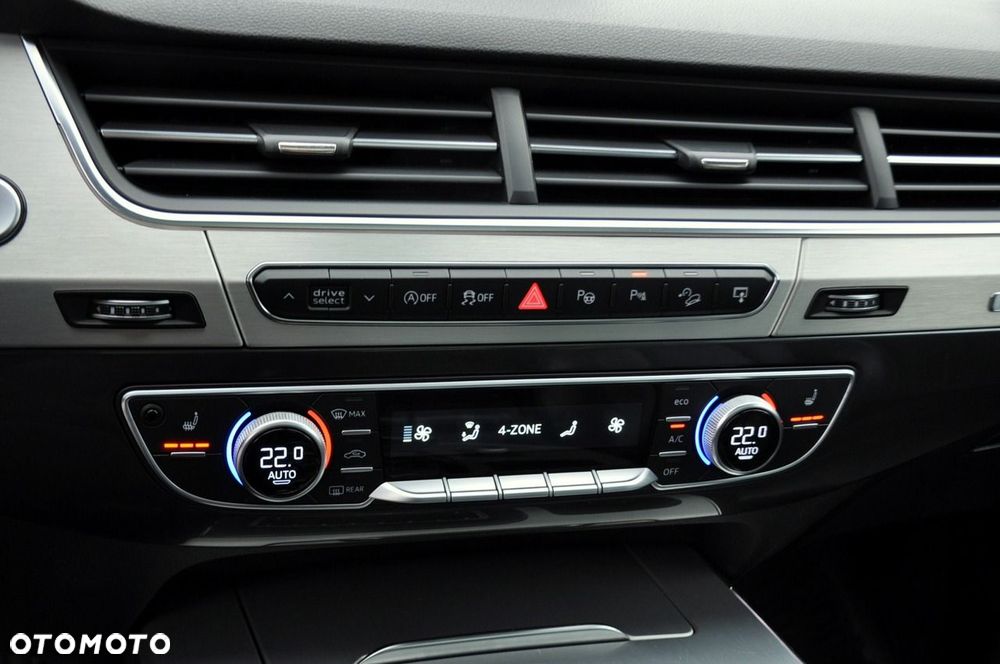 Audi Q7 - 35