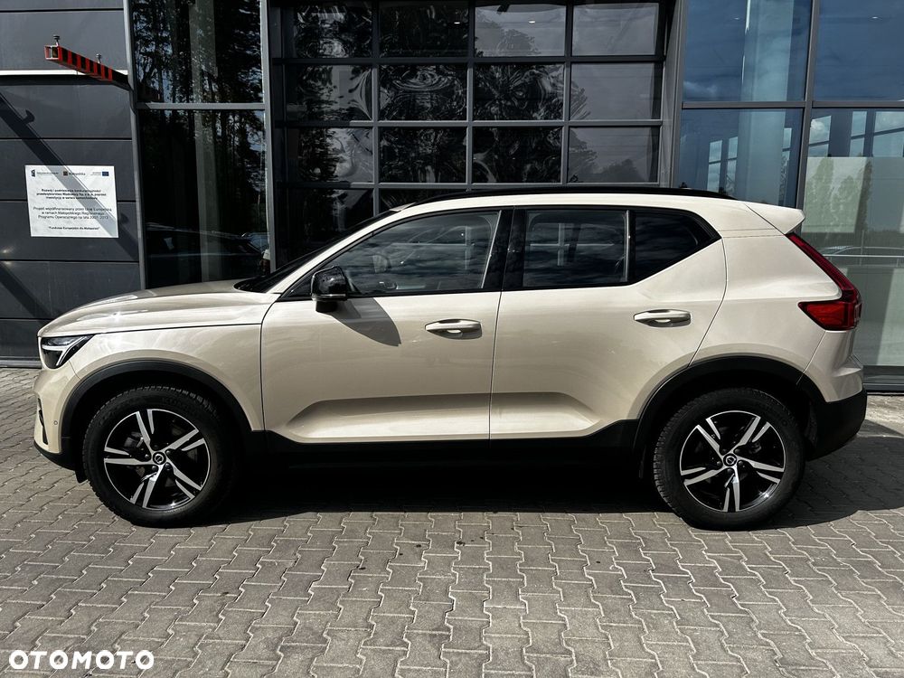 Volvo XC 40 - 5