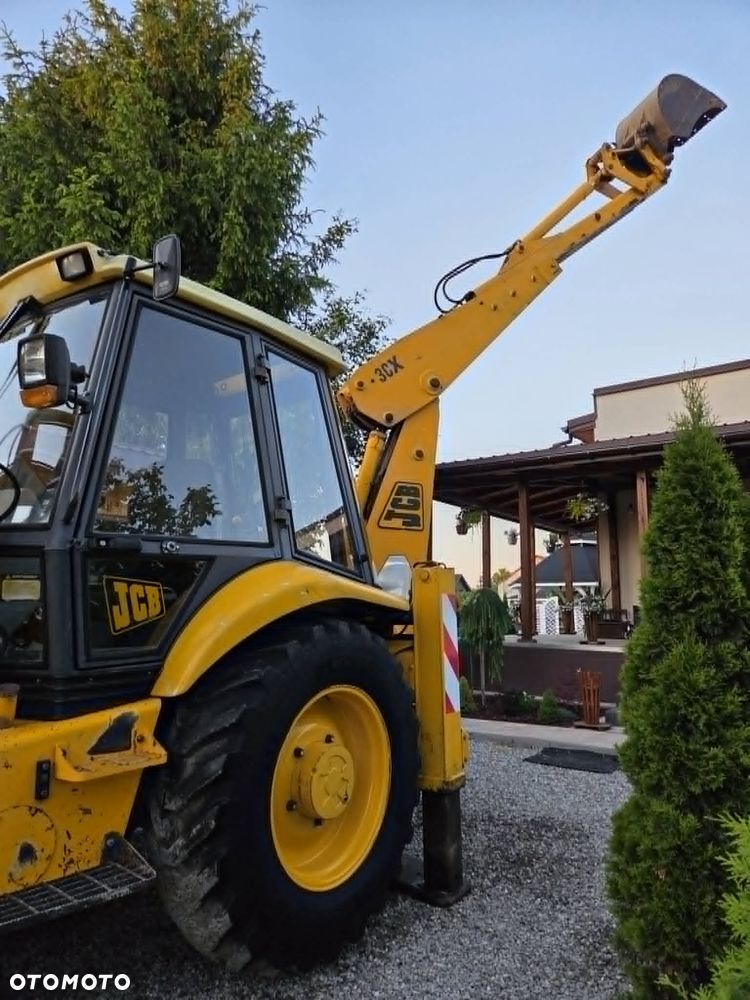 JCB 3CX - 12