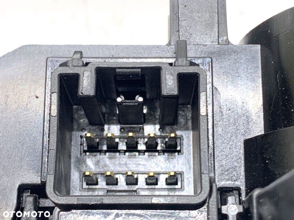 PRZEŁĄCZNIK ZESPOLONY - 98.00 PLN - FORD FIESTA VI (CB1, CCN) 2008 - 2022 1.4 TDCi 51 kW [70 KM] - 5