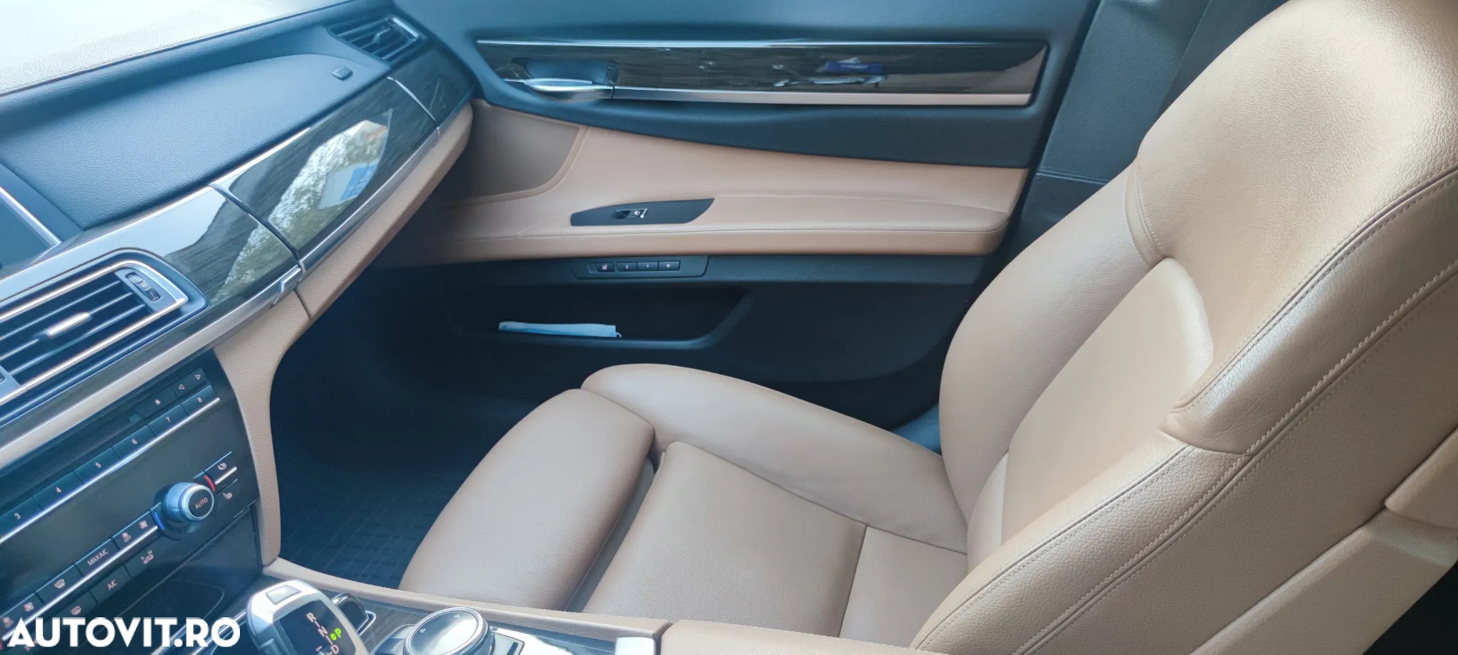 BMW Seria 7 740d xDrive - 6
