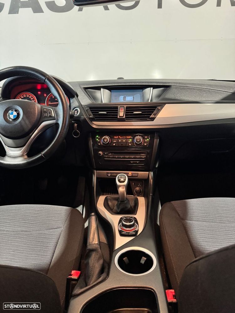 BMW X1 16 d sDrive Line Sport - 29