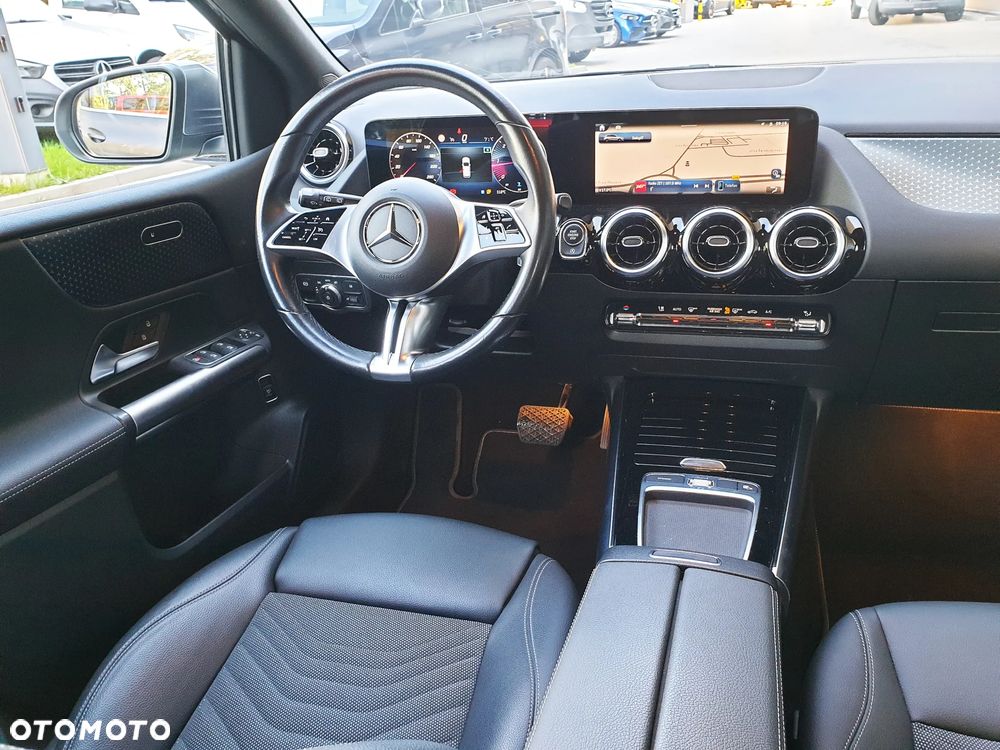 Mercedes-Benz Klasa B 200 d Progressive 8G-DCT - 10