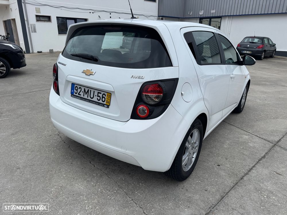 Chevrolet Aveo 1.2 LS - 2