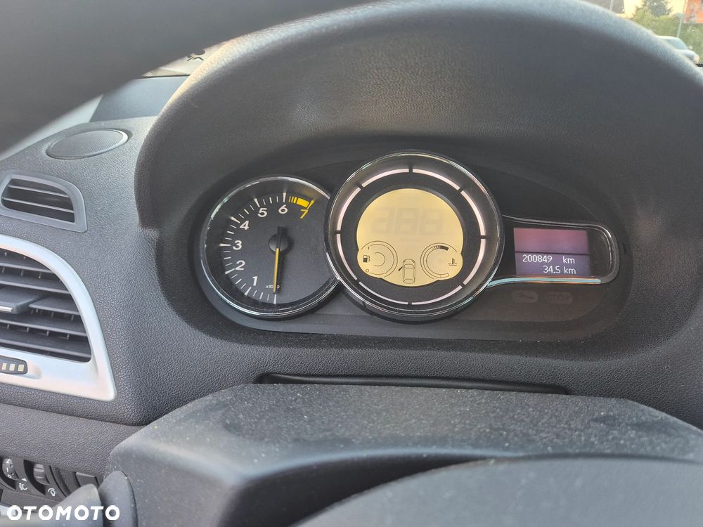 Renault Megane - 14