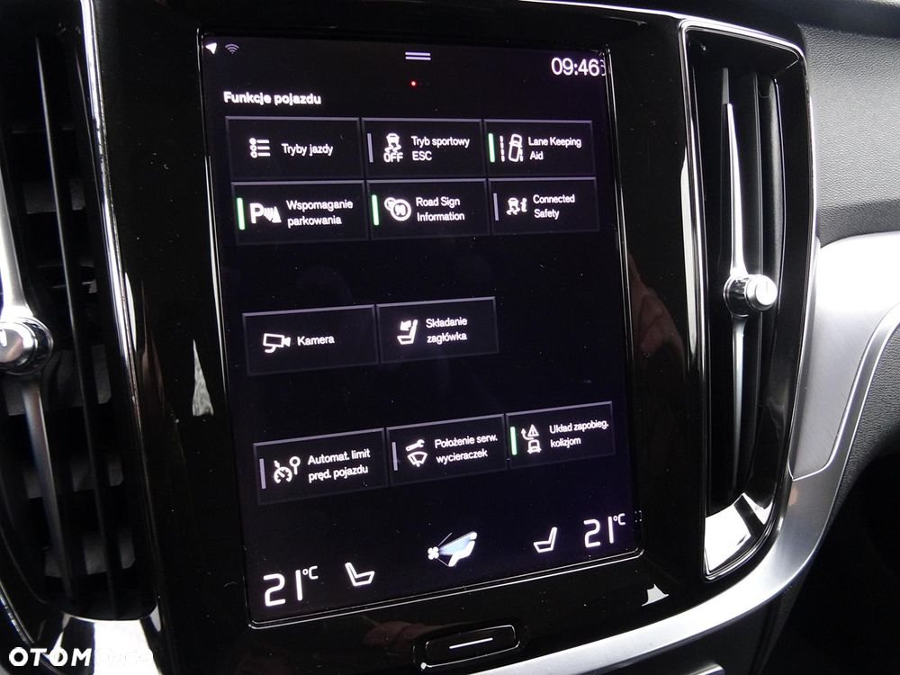 Volvo V60 B3 B Geartronic Momentum Pro - 25
