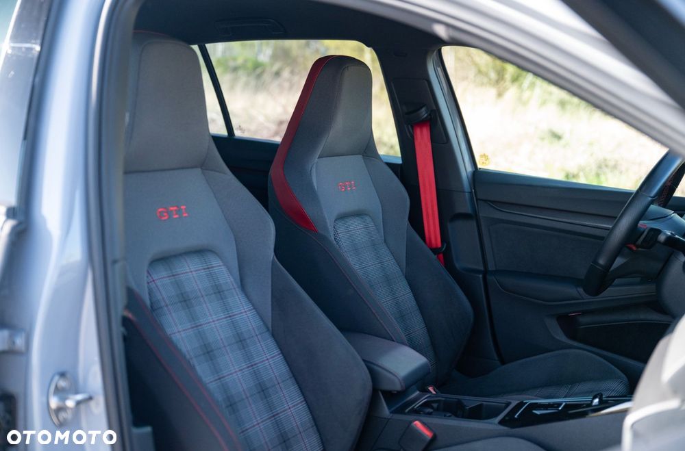 Volkswagen Golf 2.0 TSI OPF DSG GTI - 15