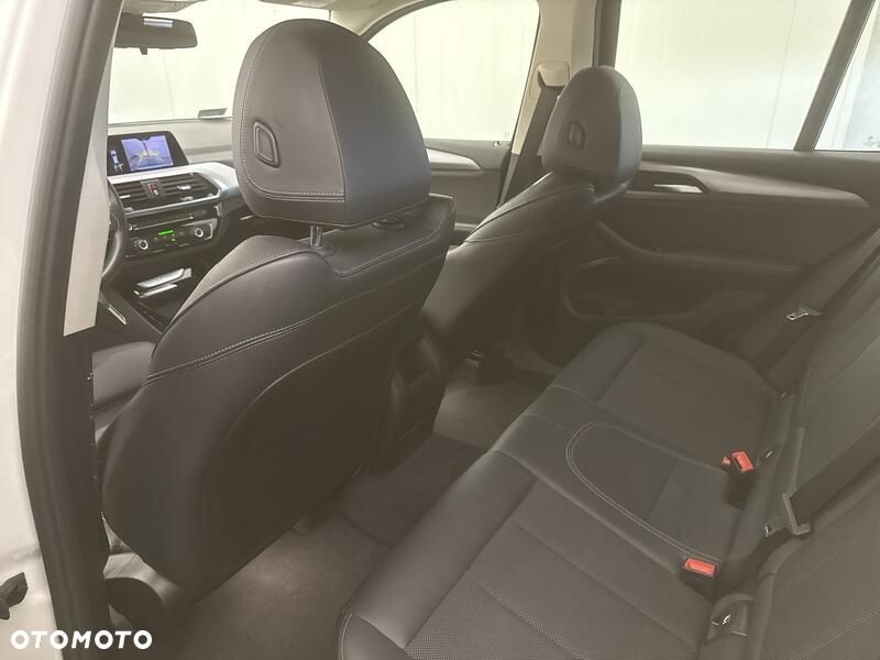 BMW X3 xDrive20i GPF - 20