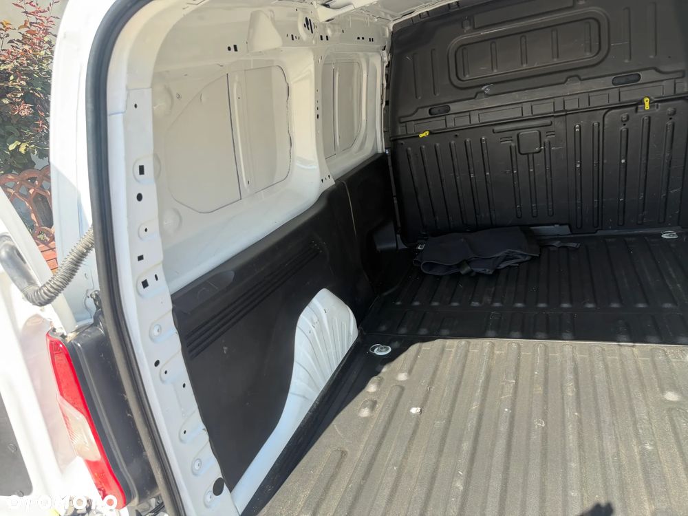 Citroën BERLINGO - 33