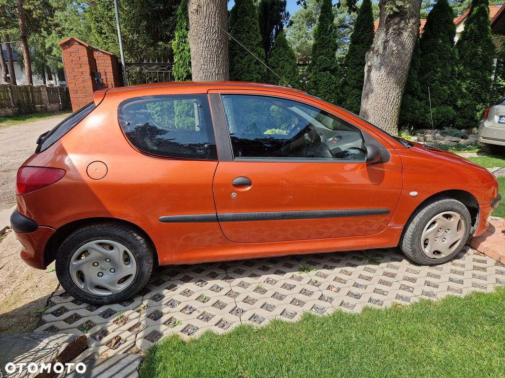 Peugeot 206 1.1 XR - 4