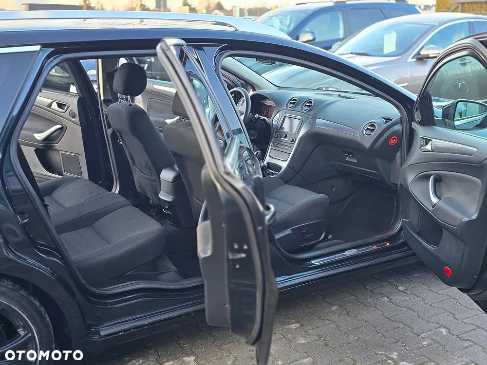 Ford Mondeo 2.2 TDCi Titanium X - 11