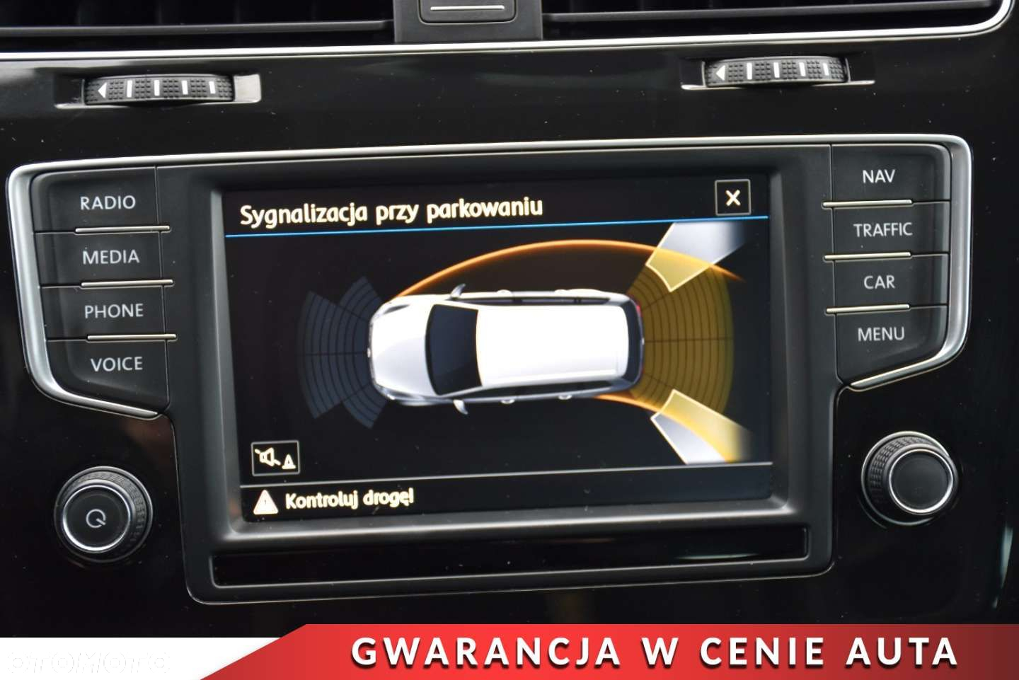 Volkswagen Golf - 17