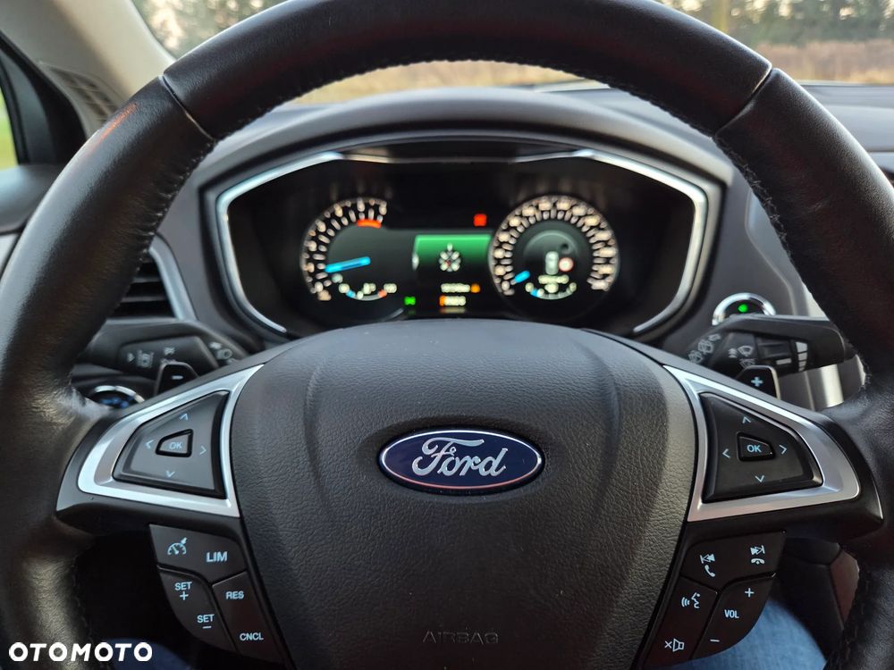 Ford Mondeo 2.0 TDCi STart-Stopp PowerShift-Aut Titanium - 24