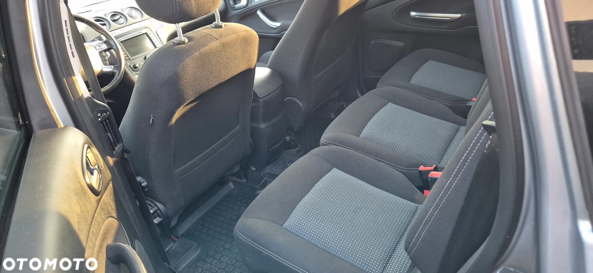 Ford S-Max 1.6 T Platinium X - 24