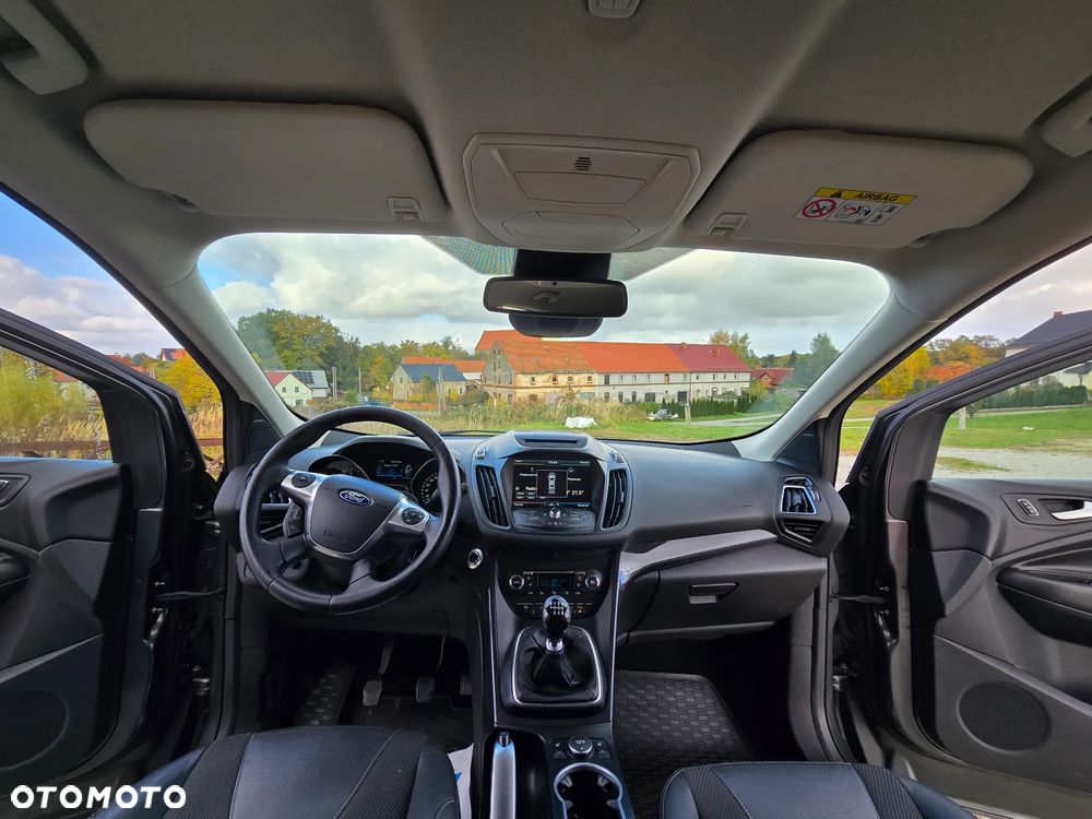 Ford Kuga 2.0 TDCi 4x4 Titanium - 14
