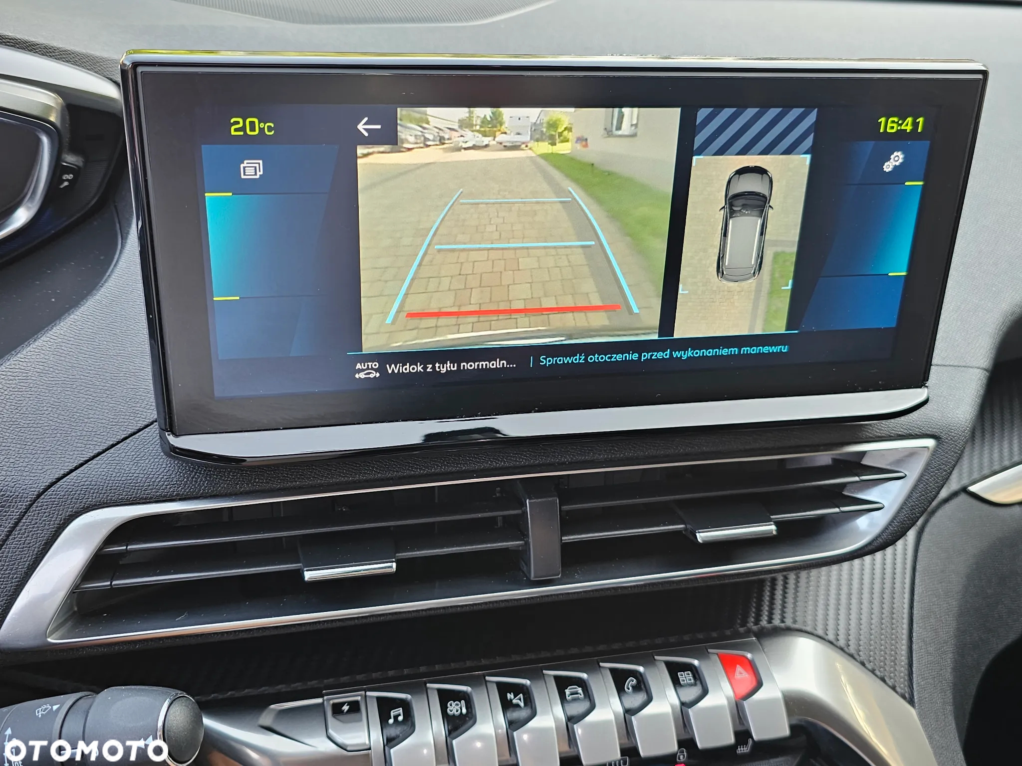 Peugeot 3008 Plug-In Hybrid 225 e-EAT8 Allure Pack - 32