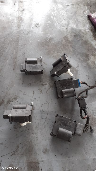 Silnik sterownik nagrzewnicy Audi A6 C6 4F0 820511