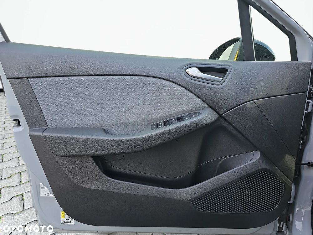 Renault Clio 1.6 E-TECH Techno - 26