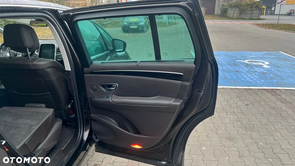 Renault Espace 1.6 dCi Energy Magnetic EDC - 17