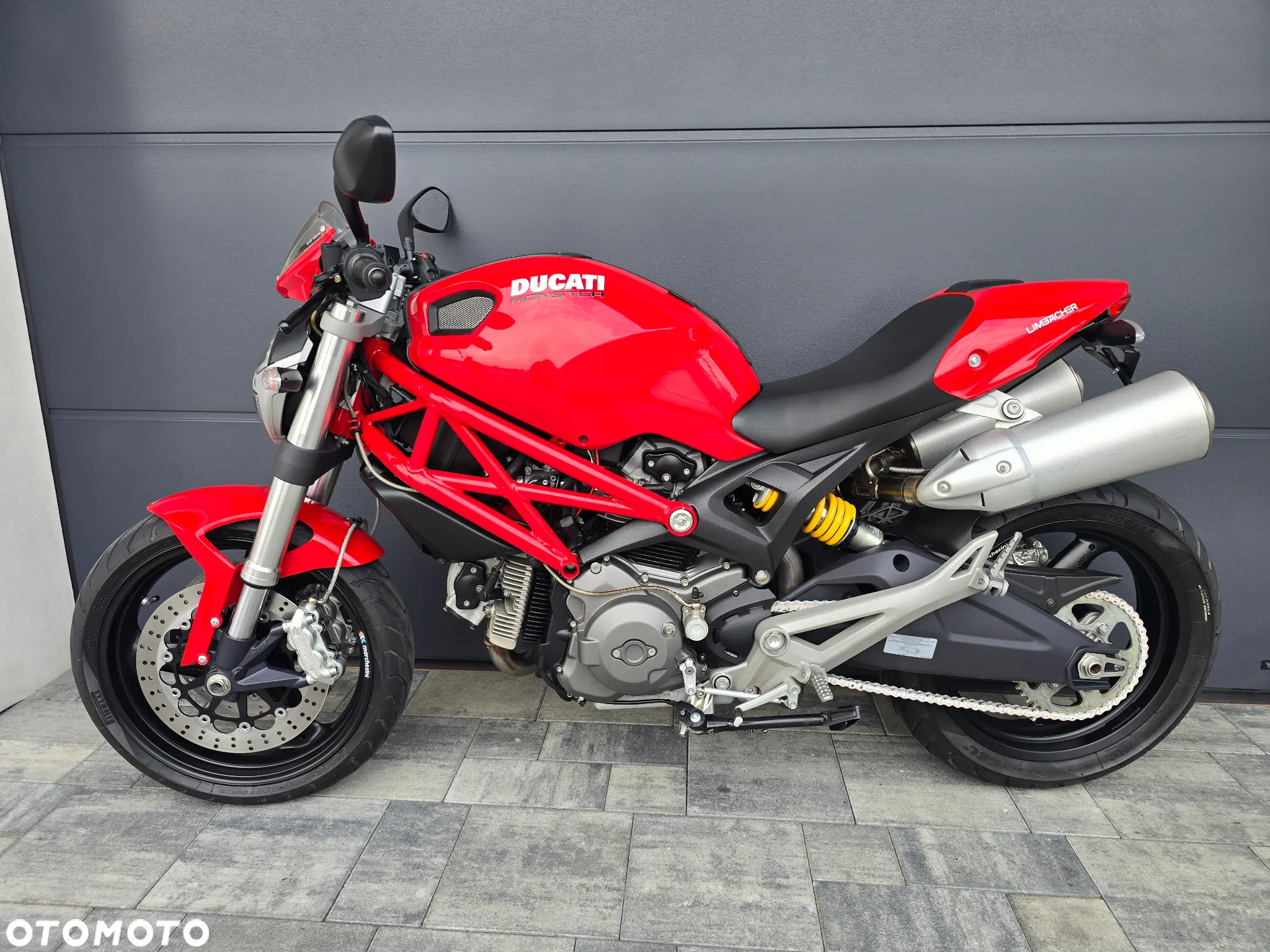Ducati Monster - 2