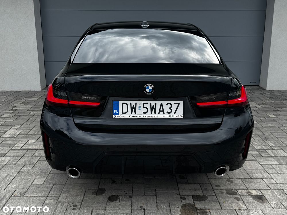 BMW Seria 3 320d xDrive mHEV M Sport sport - 13